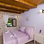 Breathtaking Scenic With Pool Dubravka