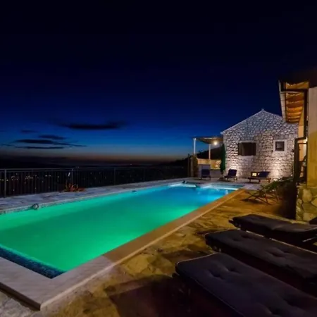 Breathtaking Scenic With Pool * Dubravka