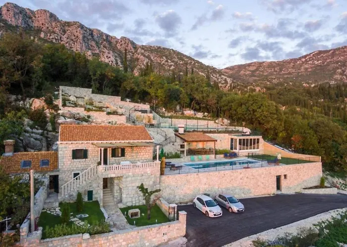 Breathtaking Scenic With Pool * Dubravka