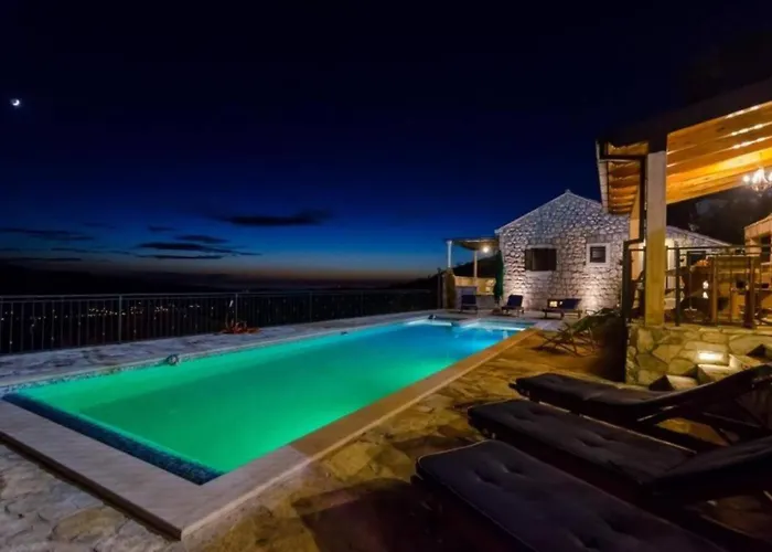 Breathtaking Scenic With Pool * Dubravka
