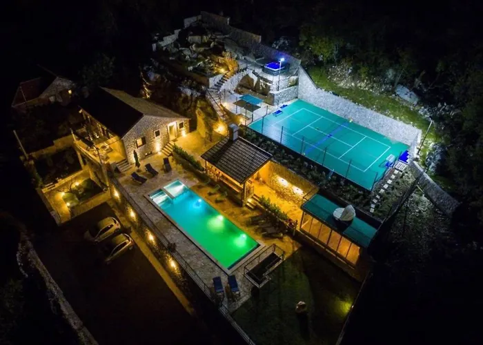 Breathtaking Scenic With Pool Villa *